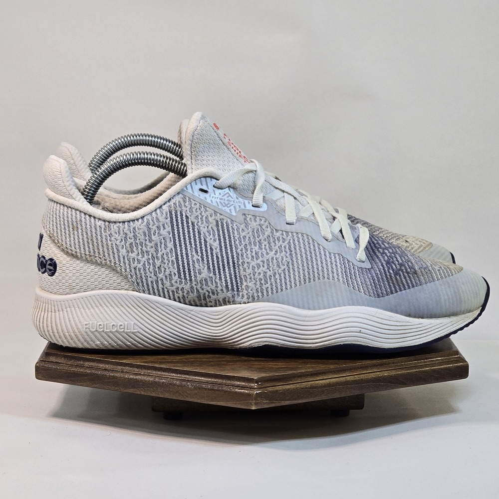 New Balance FuelCell Shift v2 Shoes Mens Size 9 White Gray Training MXSHFTCW
